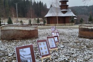 Expozitie-Manastirea-Sihastria-Putnei (3)