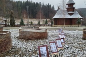 Expozitie-Manastirea-Sihastria-Putnei (6)